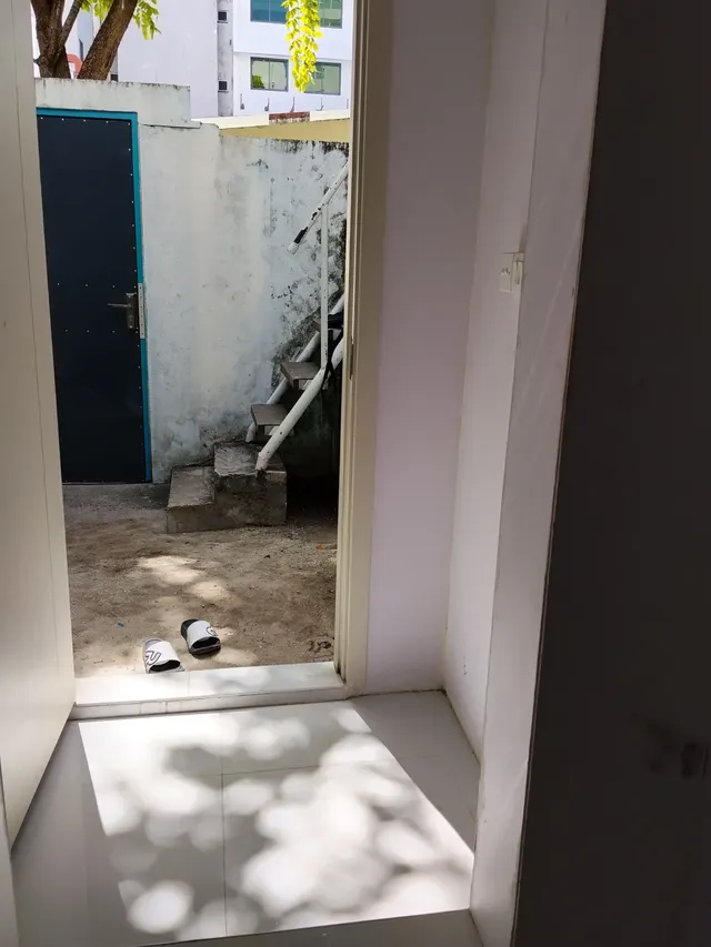 Warehouse Space in Henveiru – 100 sqft — Henveiru
