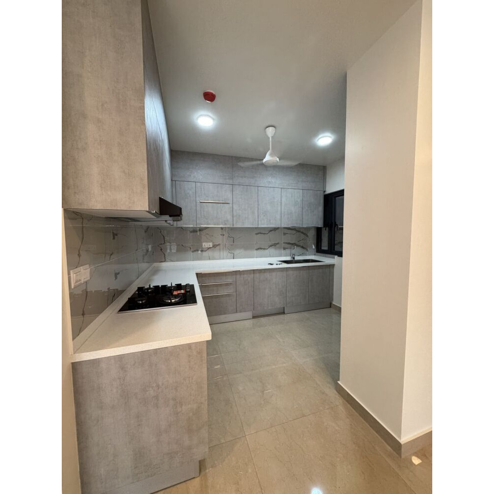 Luxury 3+1 Bedroom Apartment in Henveiru – Lift — Henveiru