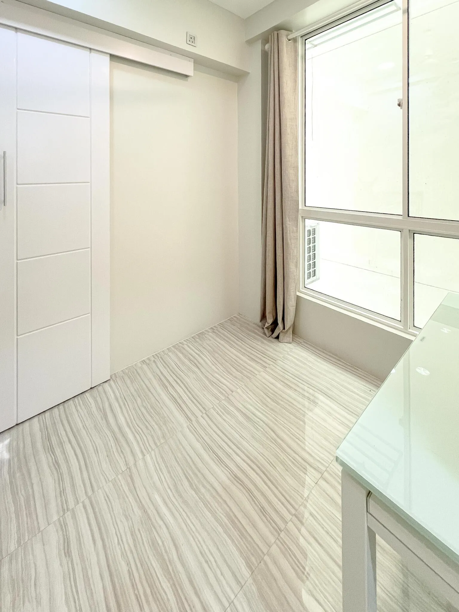 1+1 or 2BR Apartment near Rehendhi School Corner Unit — Hulhumalé