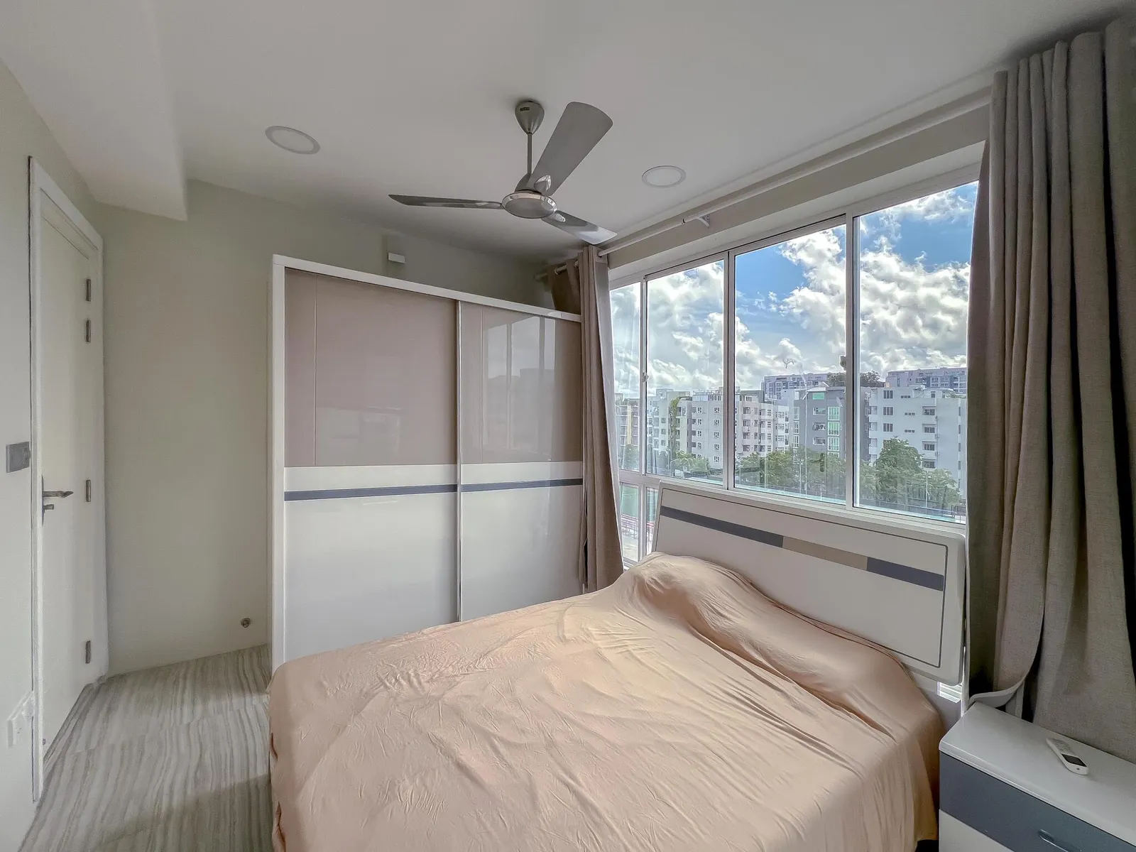 1+1 or 2BR Apartment near Rehendhi School Corner Unit — Hulhumalé