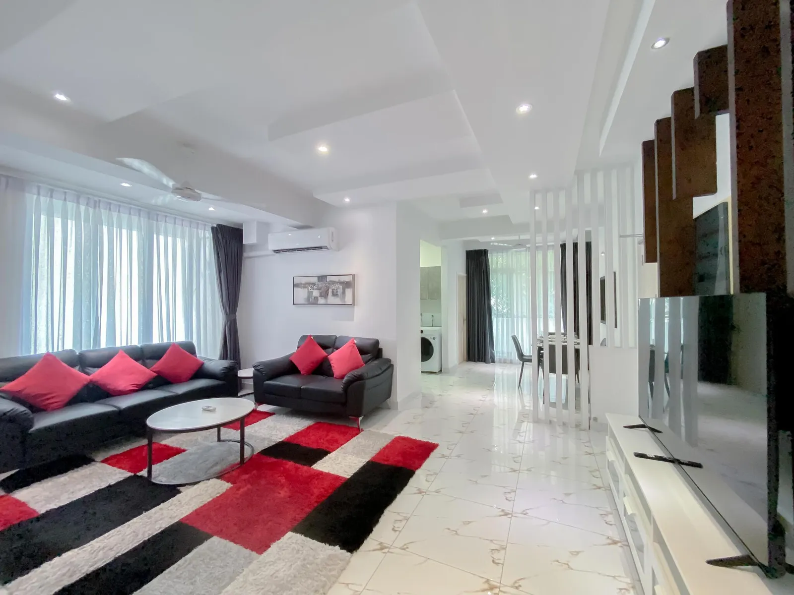 Modern Executive 3-Bedroom Serviced Apartment — Malé