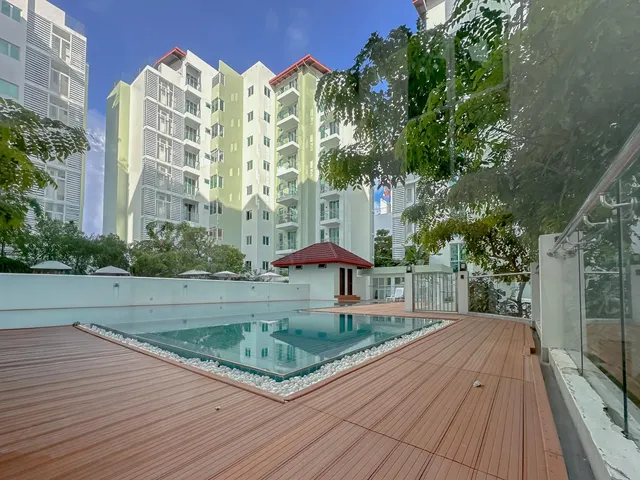 Platinum Residences — photo 2