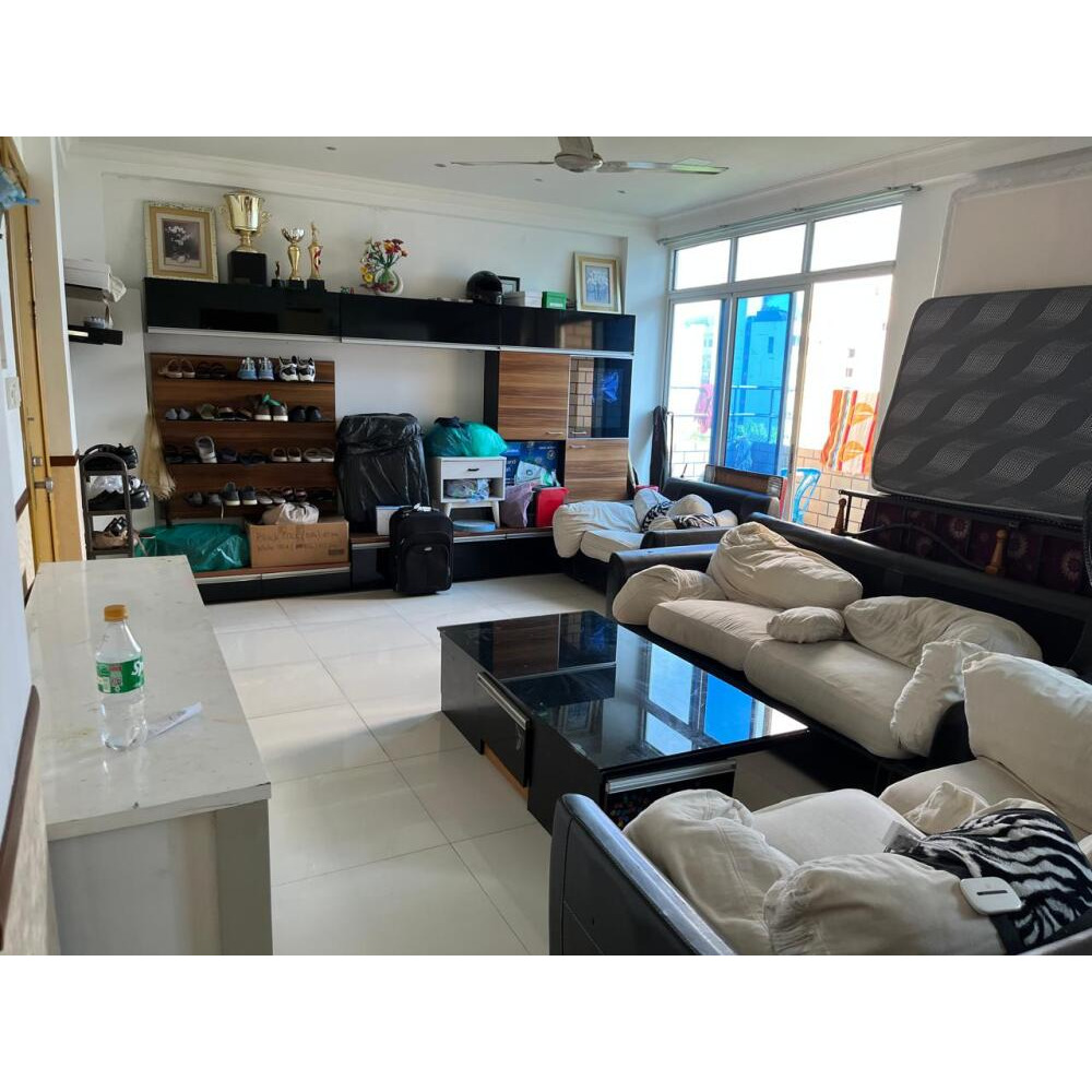 ROOM AVAILABLE FOR SRI LANKAN COUPLE OR TWO GIRLS — Malé — Henveiru