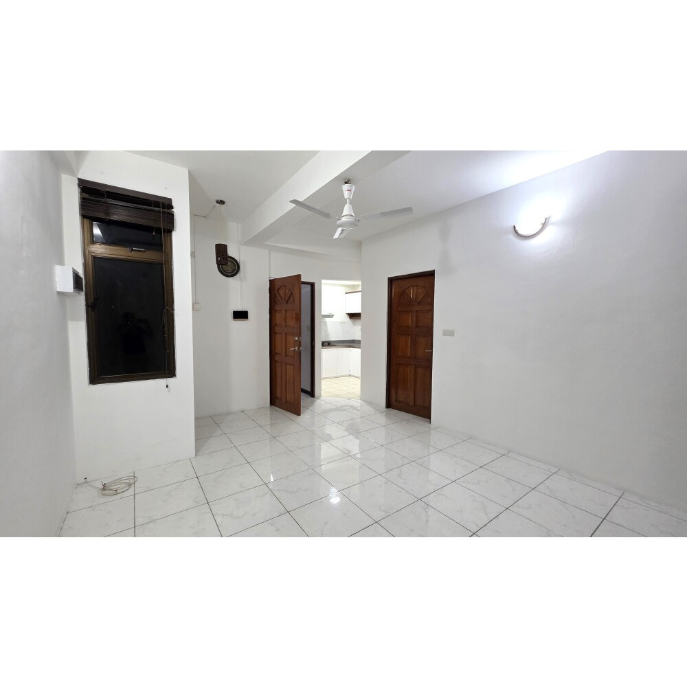 Newly Renovated Apartment For Rent, Maafannu Male' — Malé — Maafannu