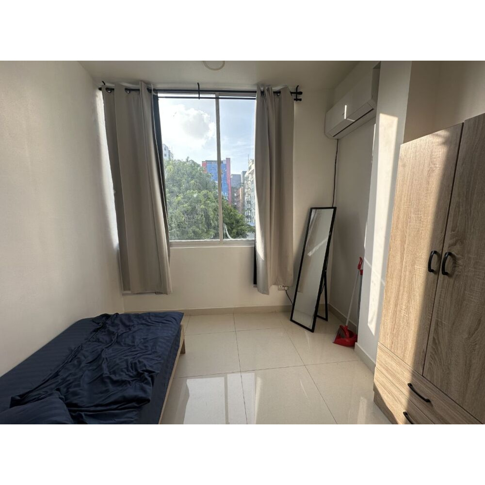 Private room. Shared bathroom. 4th floor NO lift — Malé — Henveiru