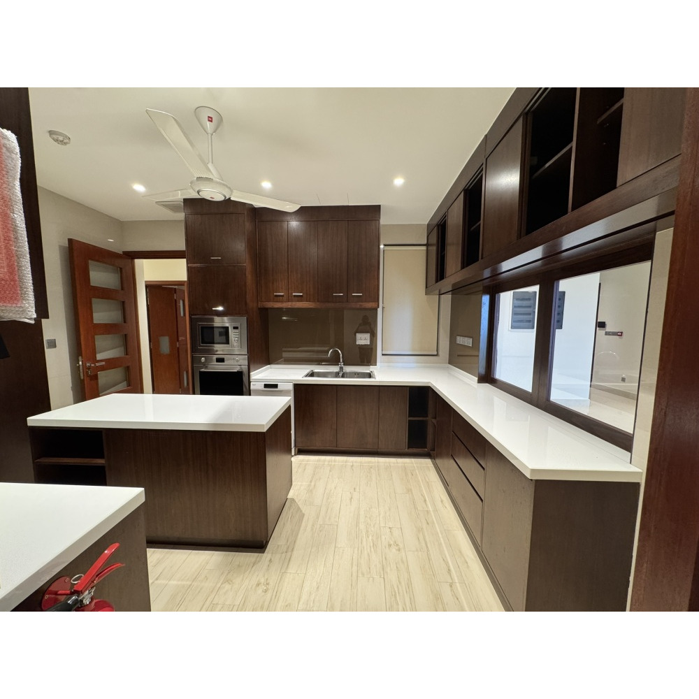 Male' - 3+1 Semi furnished Luxury Apartment — Malé — Maafannu
