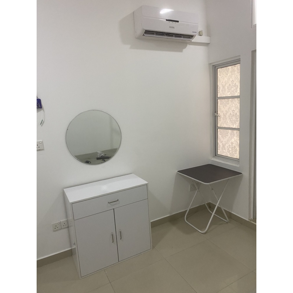 Spacious 1 A/C room available for long-term rent with Terrace — Malé — Maafannu