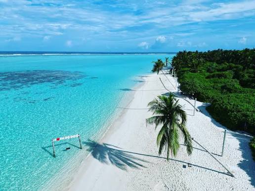 AA.THODDOO Vikkaa 3000sqft huss bimeh. — Hulhumalé