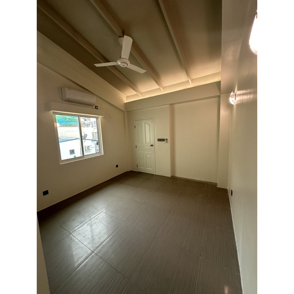 1 Room Spacious terrace apartment. — Malé — Henveiru