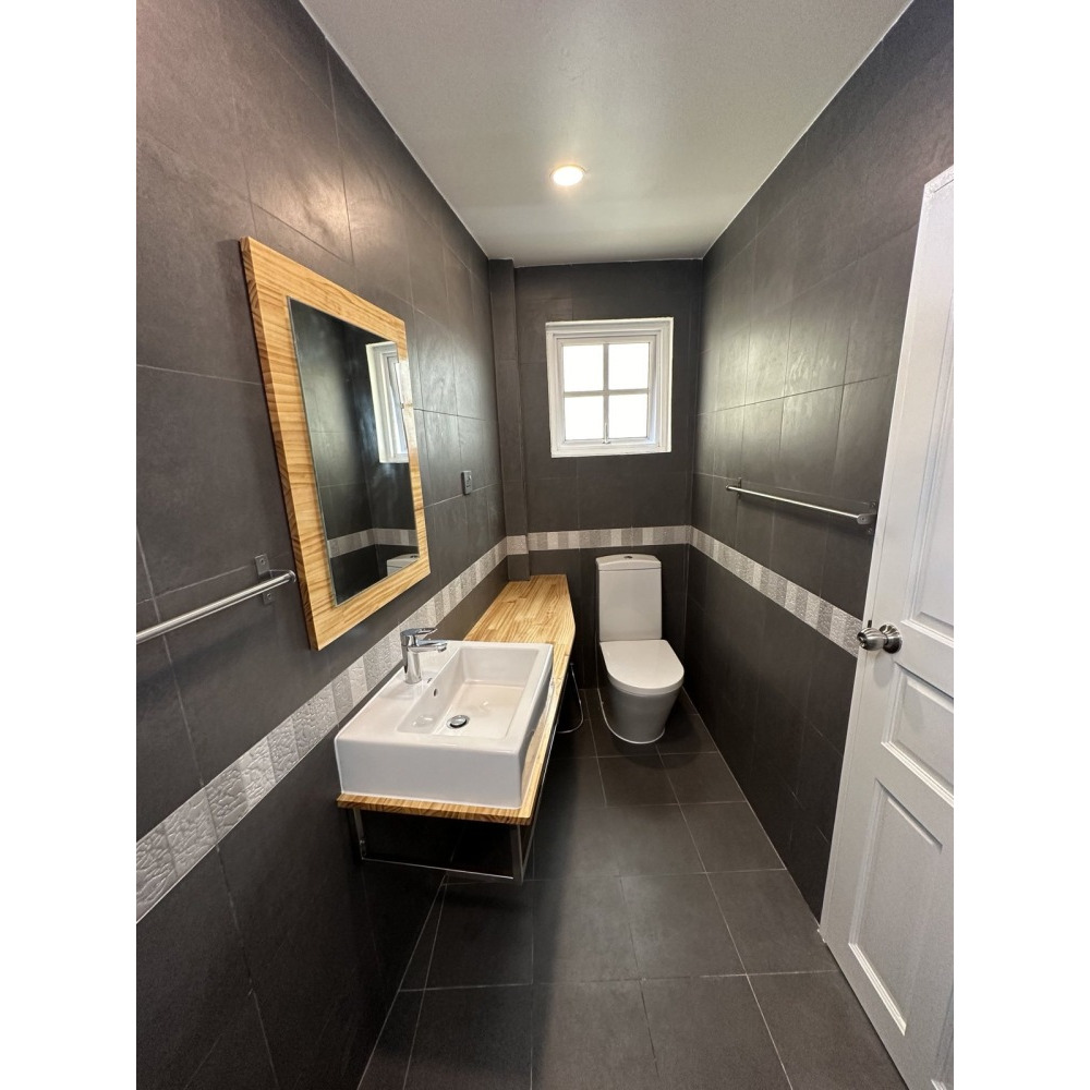 1 Room Spacious terrace apartment. — Malé — Henveiru