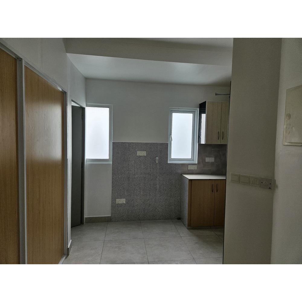 One room apartment with attached toilet for 11,000 — Malé — Maafannu