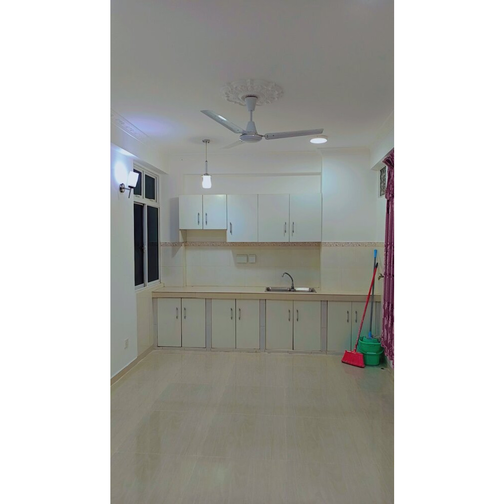 2 room apartment (near M. Ihusaan Fihaara) 2 Floor available for 15000 — Malé — Maafannu