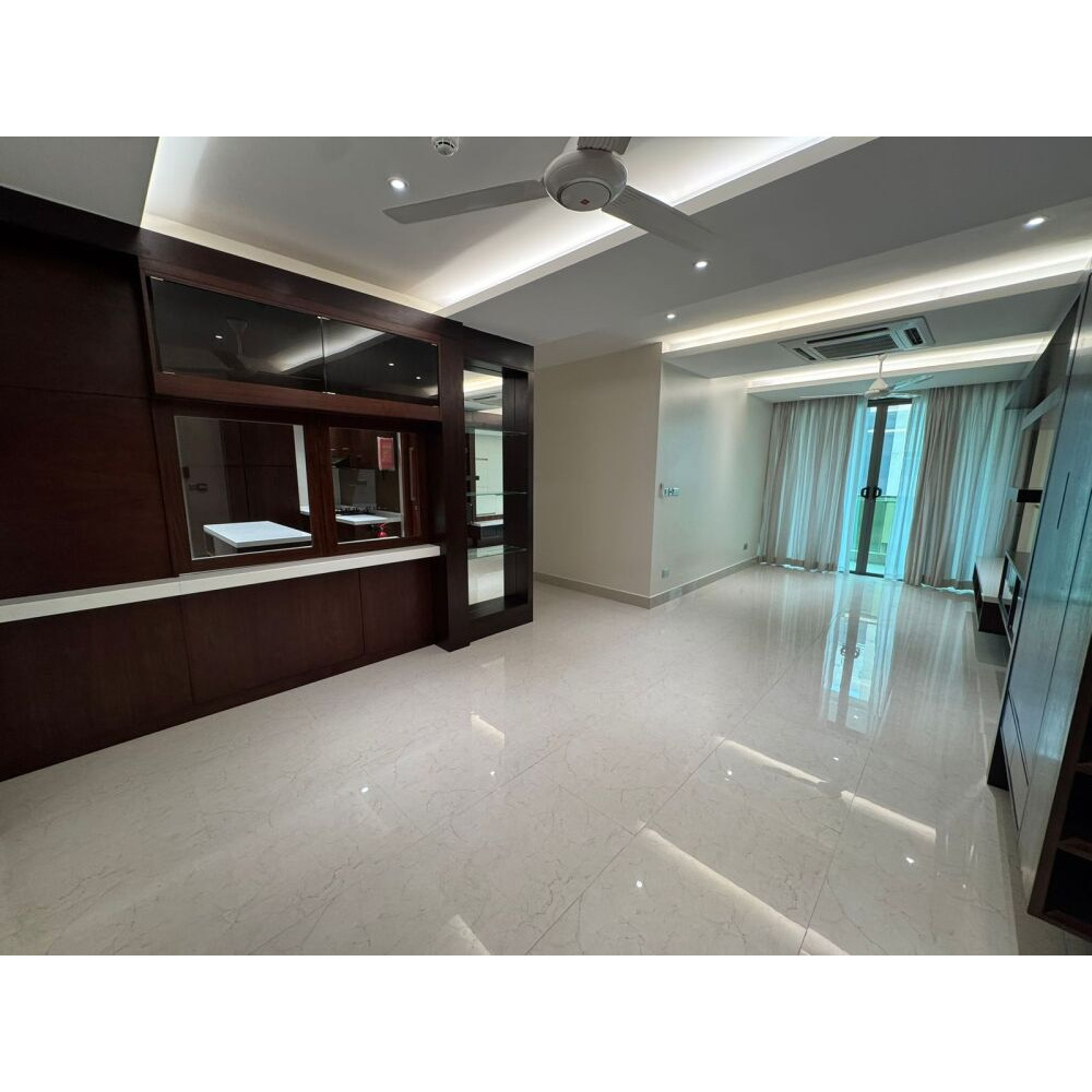Male' - 3+1 Semi furnished Luxury Apartment — Malé — Maafannu