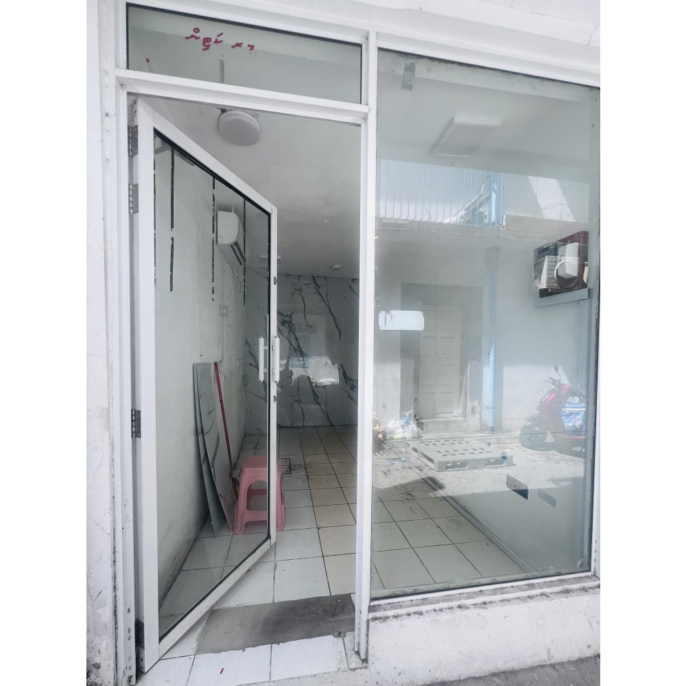 Renting space for shop/storage/office. NOT CAFE/TAKEAWAY — Malé — Henveiru