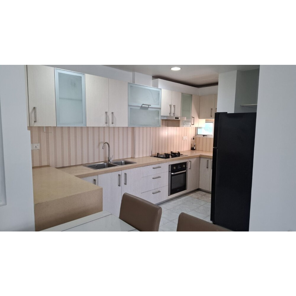 2 Room Apartment with attached Toilet ( Between 9:00 - 17:00 HRS) — Malé — Henveiru