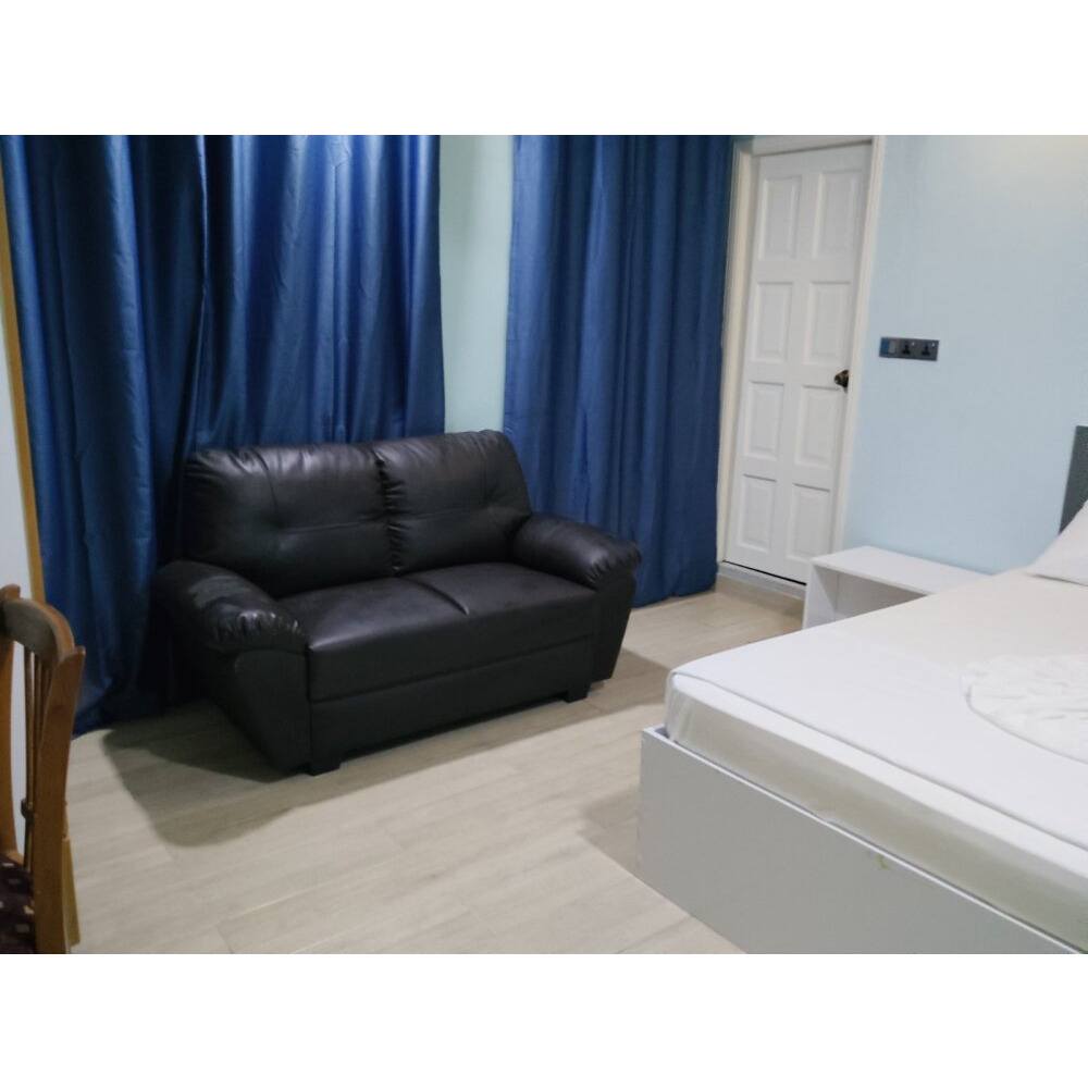 Daily room Rent Male, symphony Restaurant — Malé — Machchangolhi