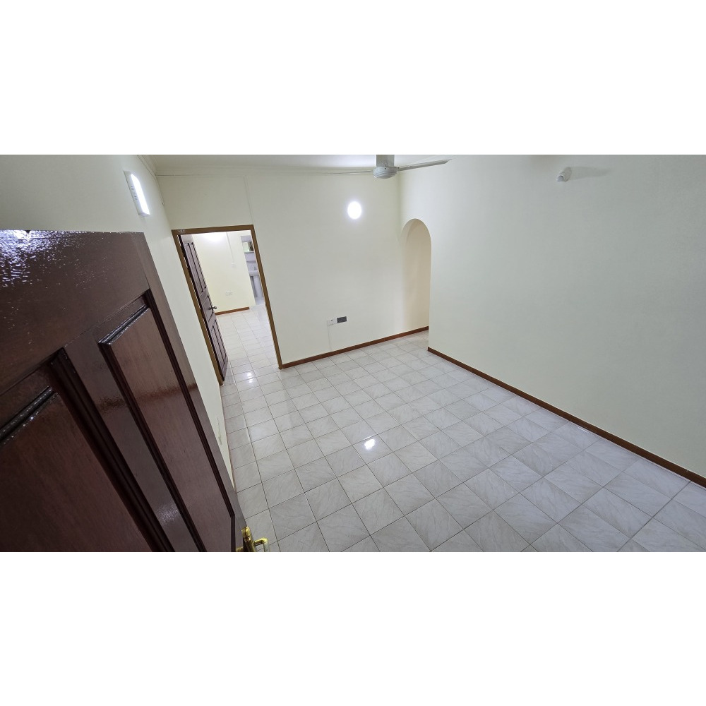 3 room flat fully newly renovated apartment in Villingili Villimale — Vilingili
