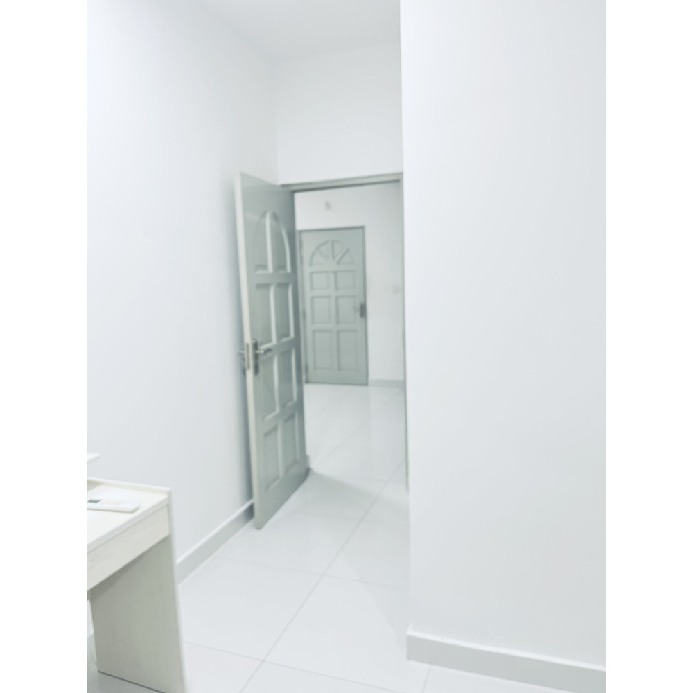 One room available from a 2 room apartment — Malé — Galolhu