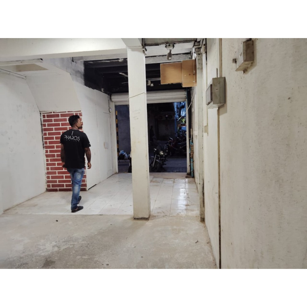 Warehouse/Carpentry/Workshop + Accom for lease in Male' City — Maafannu