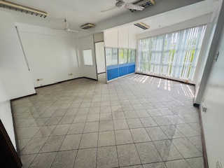 Office Space for Rent in Chandhanee Magu - MVR 30,000 — Malé — Maafannu