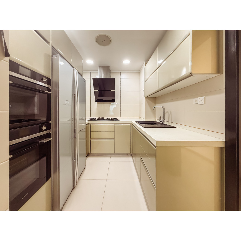 Executive Office/Apartment for Rent Prime Oceanfront Location (Call ) — Malé — Maafannu