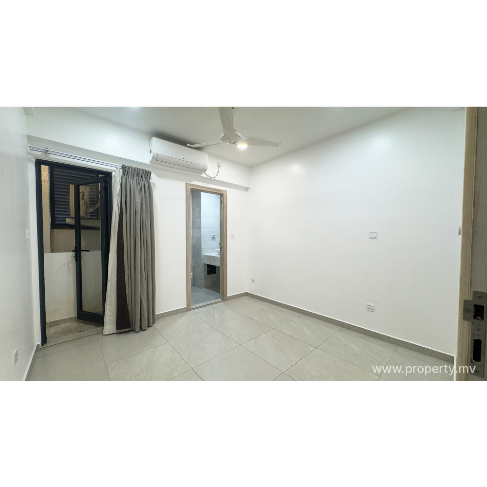 Modern unfurnished 2 bedroom apartment in Fiyaathoshi Magu, 7th FL, Male' — Malé — Maafannu