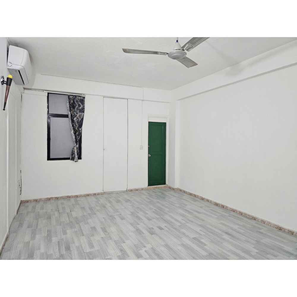 03 Rooms Apartment, Majeedhee magu — Malé — Machchangolhi