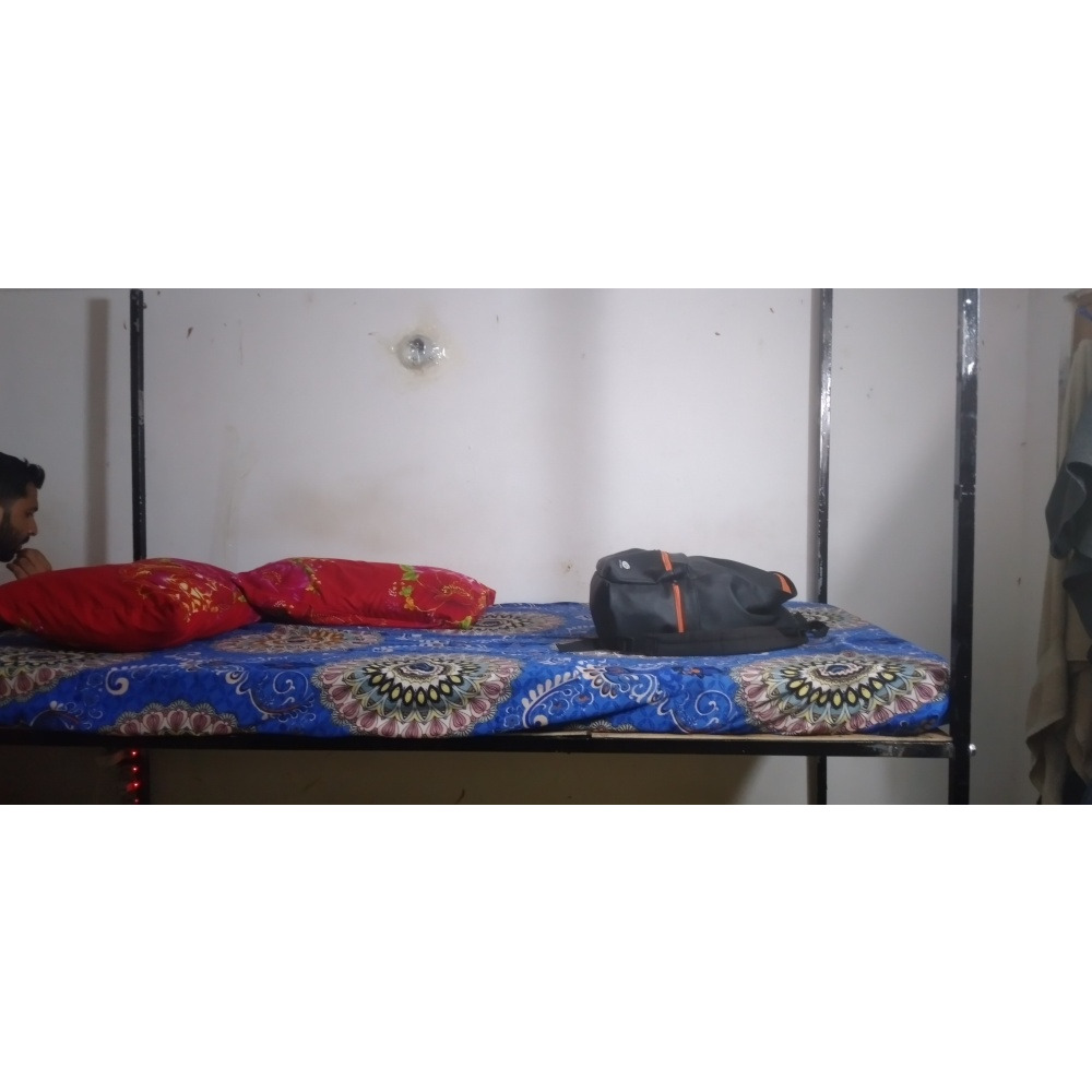 Boys Accommodation 2500 — Malé — Galolhu