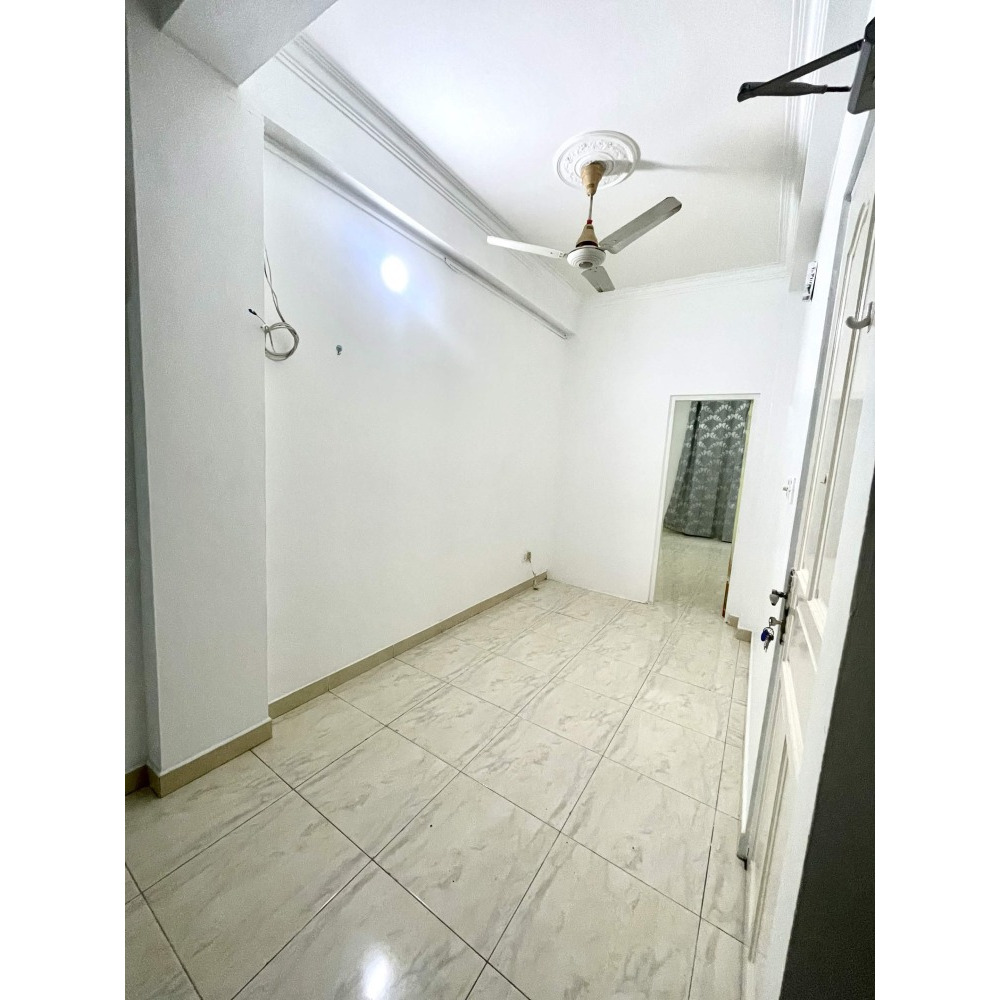 2 Room Apartment Available for Rent or Commercial Use - Henveiru, Male — Malé — Henveiru