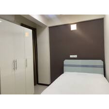 One room is available for rent from two rooms apartment. Rent 7000 — Malé — Henveiru