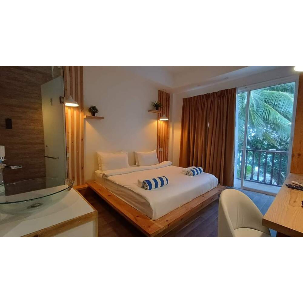 Deluxe Balcony Seaview Double Room - Portia Hotel Dhiffushi — Kaaf