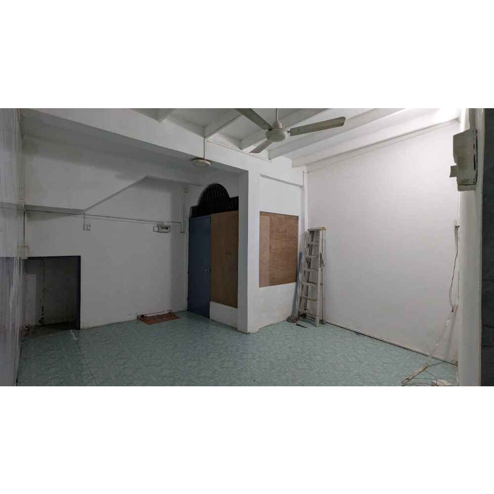 2 ROOM APARTMENT W 2 BATHROOM, 1 LIVING ROOM AND 1 KITCHEN FOR RENT — Malé — Maafannu