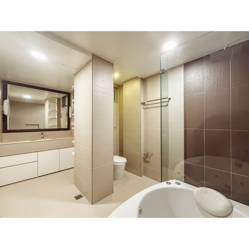 Apartment for Rent Prime Oceanfront Location (Call / WhatsApp ) — Malé — Maafannu