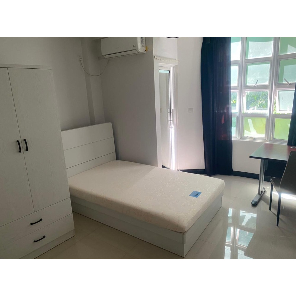 One room Available from 3-Room Apartment — Malé — Maafannu