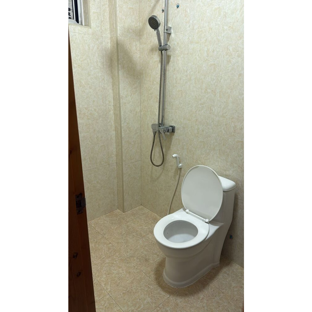 1 room rent from 2 room Apartment in hulhumale i(foreigner only ) 9000 — Hulhumalé