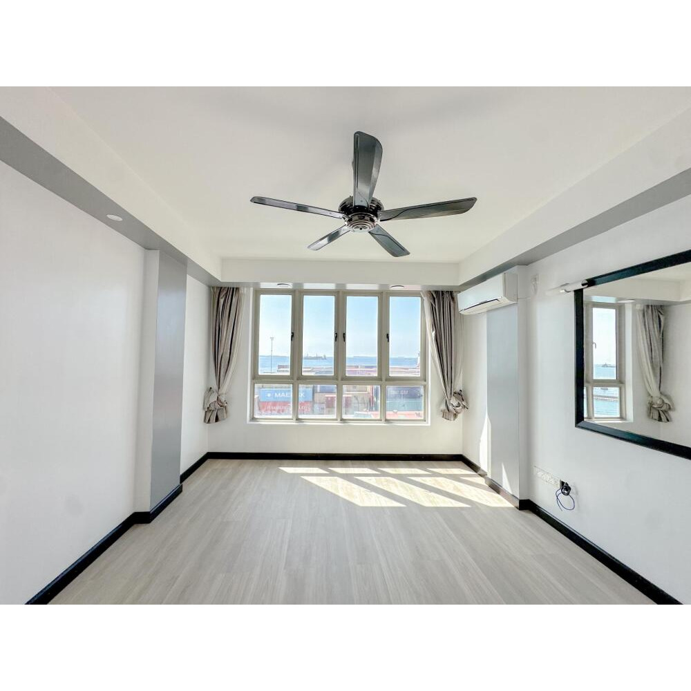 Commercial / Residential 5th Floor Frontline Unit on Boduthakurufaanu Magu — Malé — Maafannu
