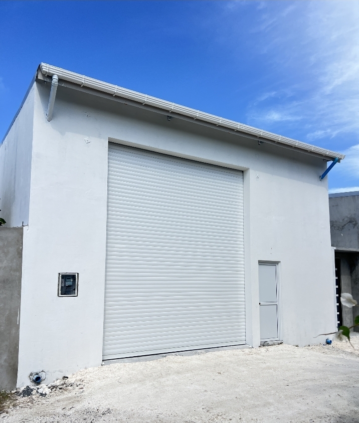 1404.5 SQ FT Warehouse for Rent | Kulhudhuffushi City | Truck Access & Office — Kulhudhuffushi