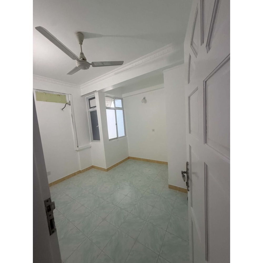 Male', Machangoalhi,2 room apartment for rent pls — Malé — Machchangolhi