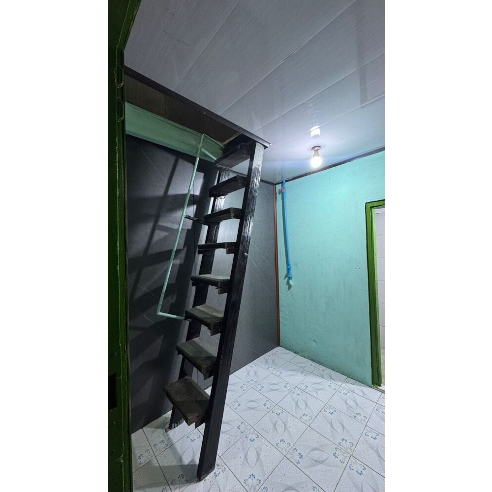 one room with living area, separate entrance — Malé — Henveiru