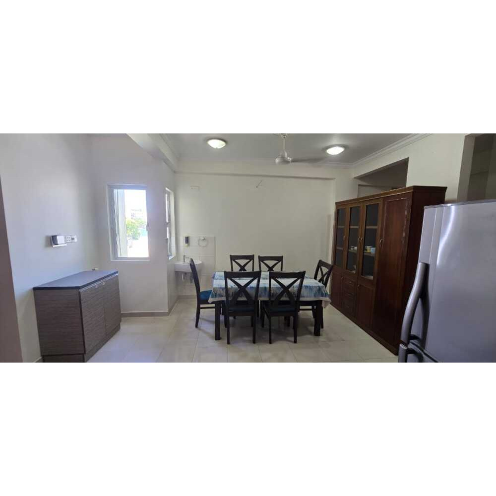 Modern Living in a Prime Location. Spacious 3 plus 1 Bedroom Apartment for Rent — Malé — Galolhu