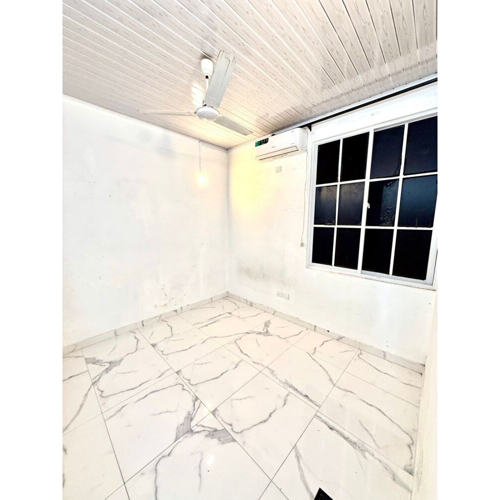 1 ROOM APARTMENT FOR RENT MVR11,000 NEAR BISS BURU PLS CALL — Malé — Maafannu