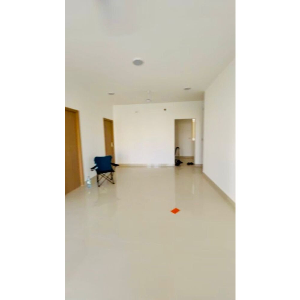 One room from Three room apartment available (HM Phase 2). Please — Hulhumalé