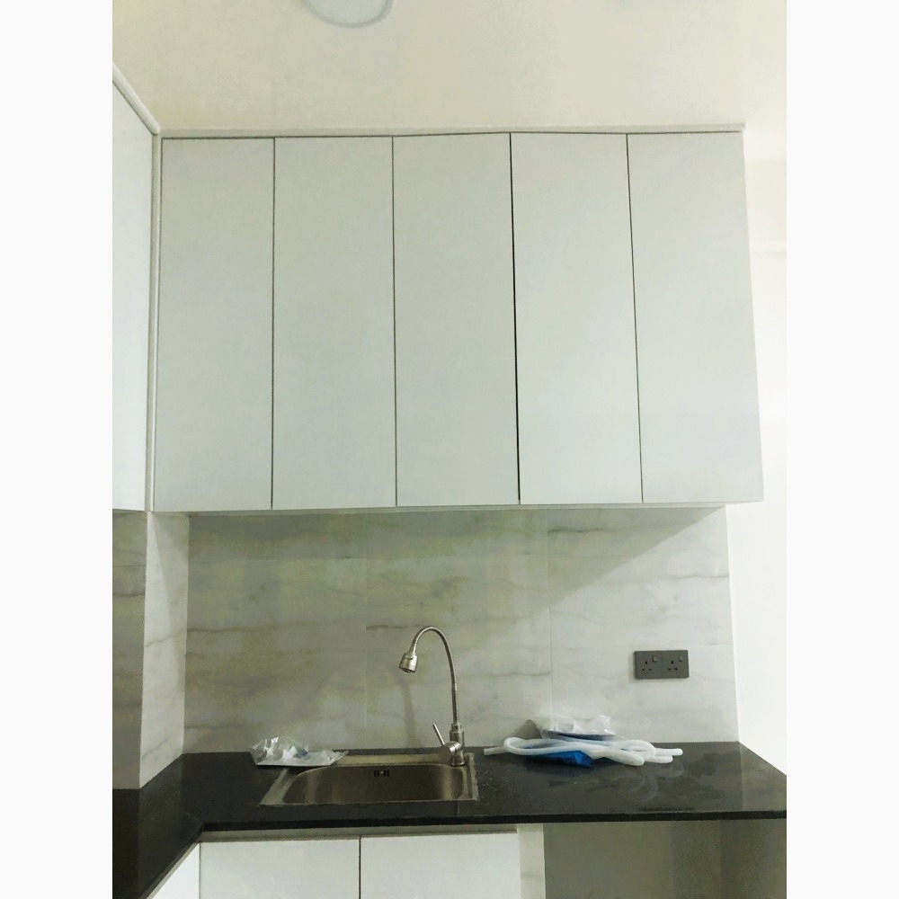 One room from two room apartment Available. Please — Malé — Galolhu