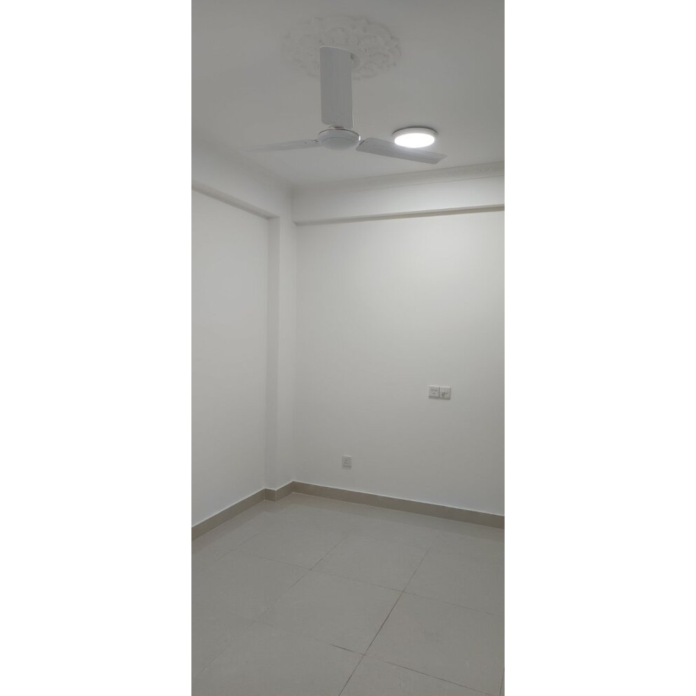 2 room apartment (near M. Ihusaan Fihaara) 2 Floor available for 15000 — Malé — Maafannu