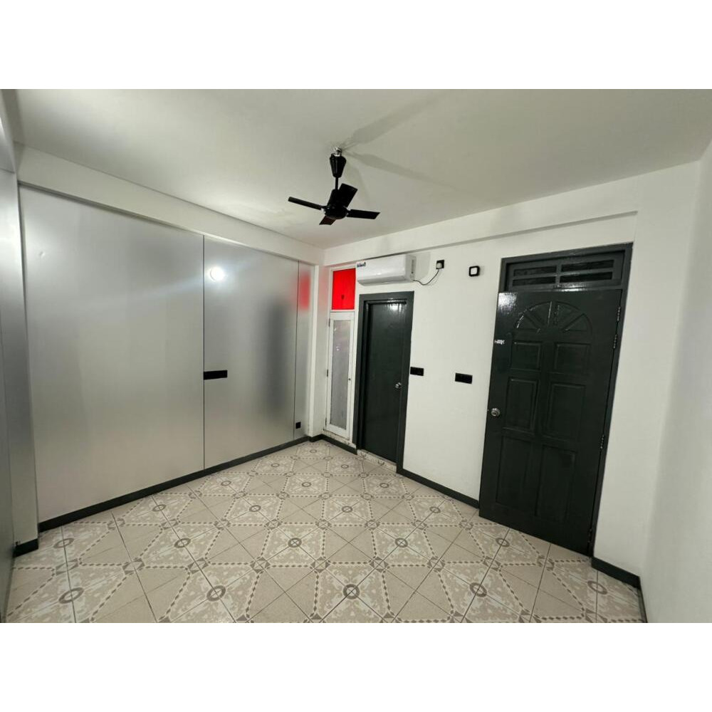 2 bedroom attached toilet and kitchen — Malé — Machchangolhi