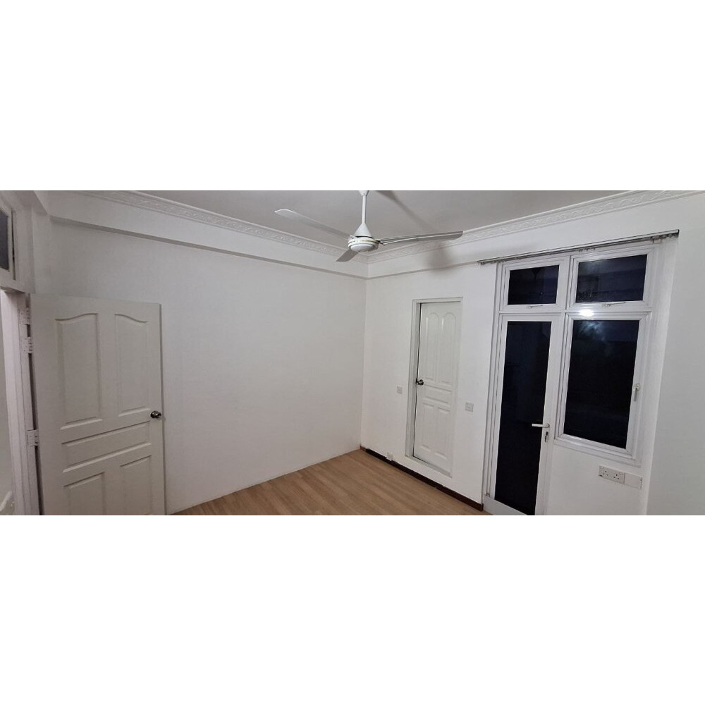 4 Room apartment with big balcony near IMC and Vital Care clinic. — Malé — Galolhu