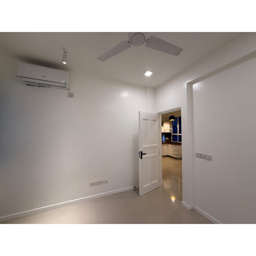 2 Room Semi Furnished Apartment for Rent - With AC + Water Heaters — Malé — Maafannu