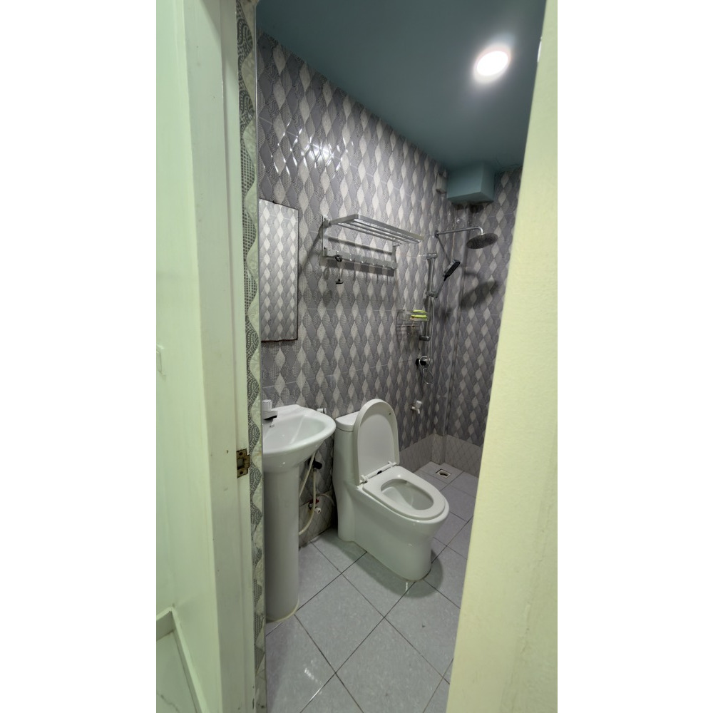 1 Room with separate entrance & small area to for cooking Free water&electricity — Malé — Maafannu