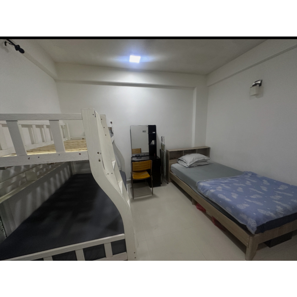 One room from 3 room apartment — Malé — Maafannu