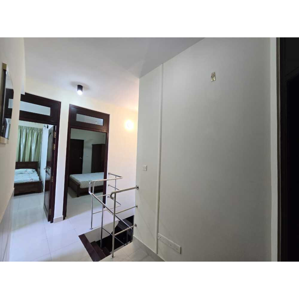Modern Living in a Prime Location. Spacious 3 plus 1 Bedroom Apartment for Rent — Malé — Galolhu